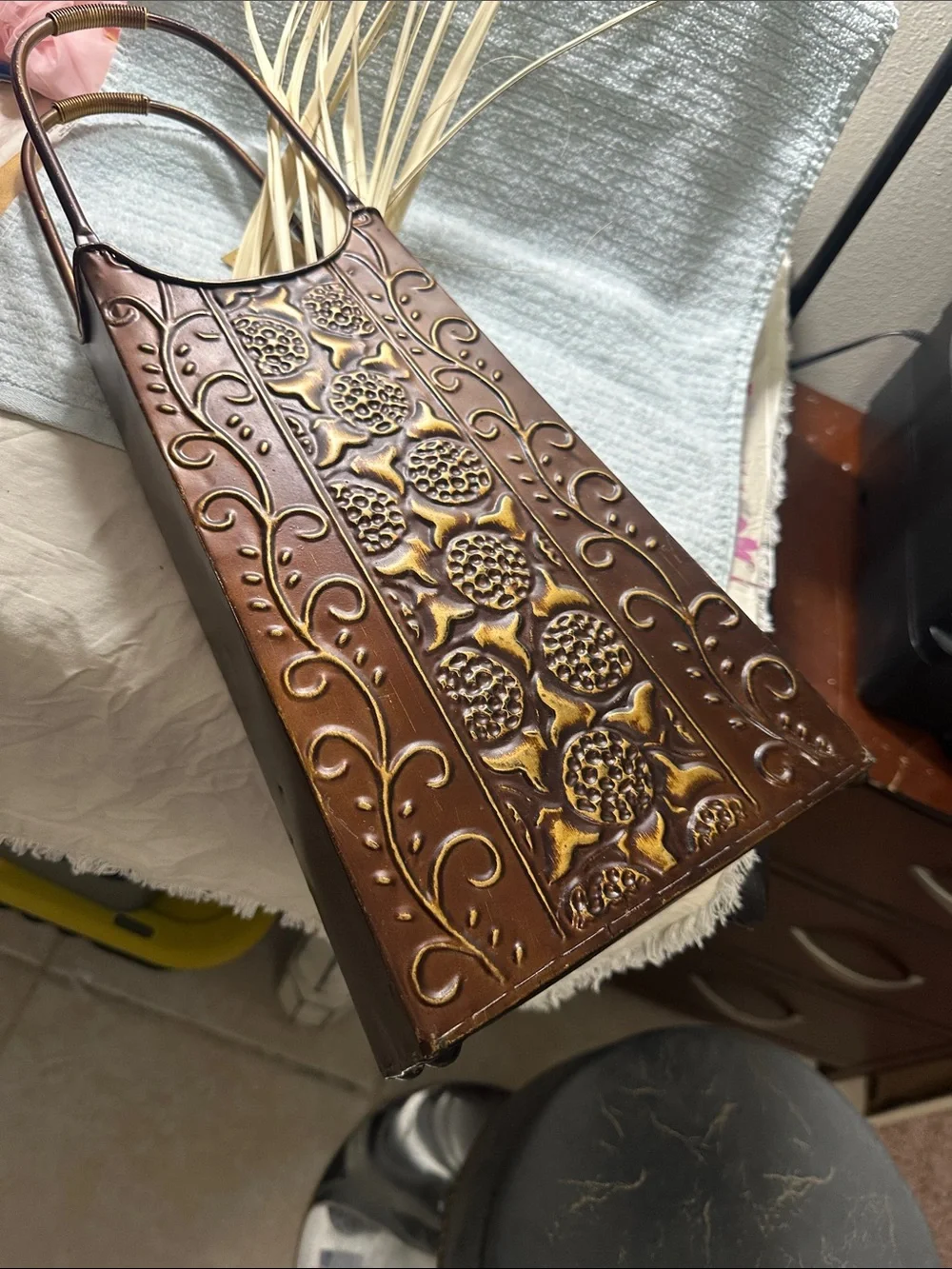 Kirklands stylish brown